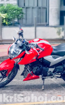 TVS Apache RTR 160 4v